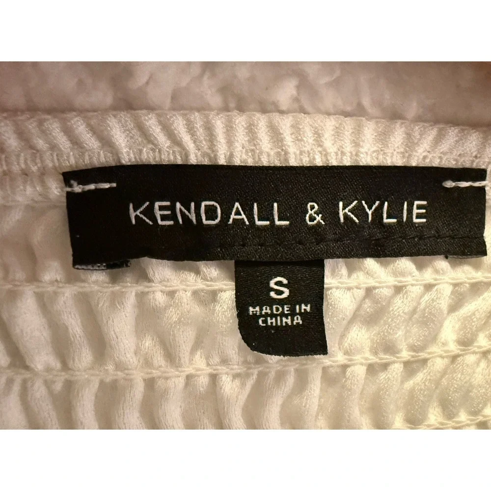 Kendall & Kylie White Halter Neck Crop Top Wm‎ S 70s Smocked Back Bachelorette - Picture 5 of 5